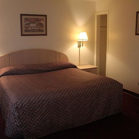 Super 7 Motel Колумбия Экстерьер фото